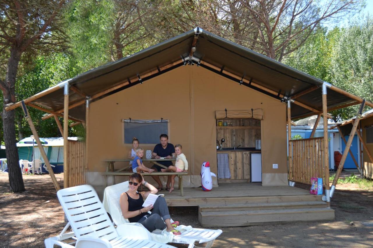 Camping Village Punta Navaccia Tuoro sul Trasimeno Exterior foto