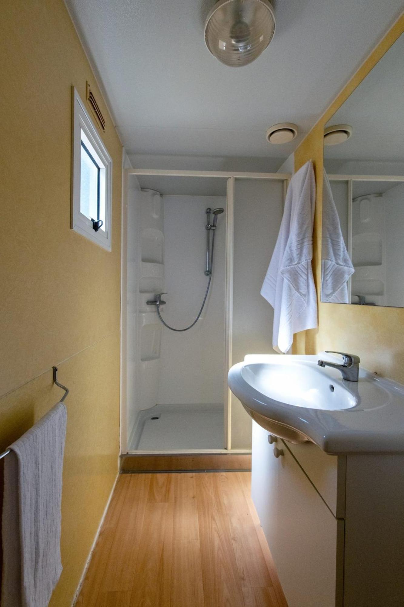 Camping Village Punta Navaccia Tuoro sul Trasimeno Exterior foto