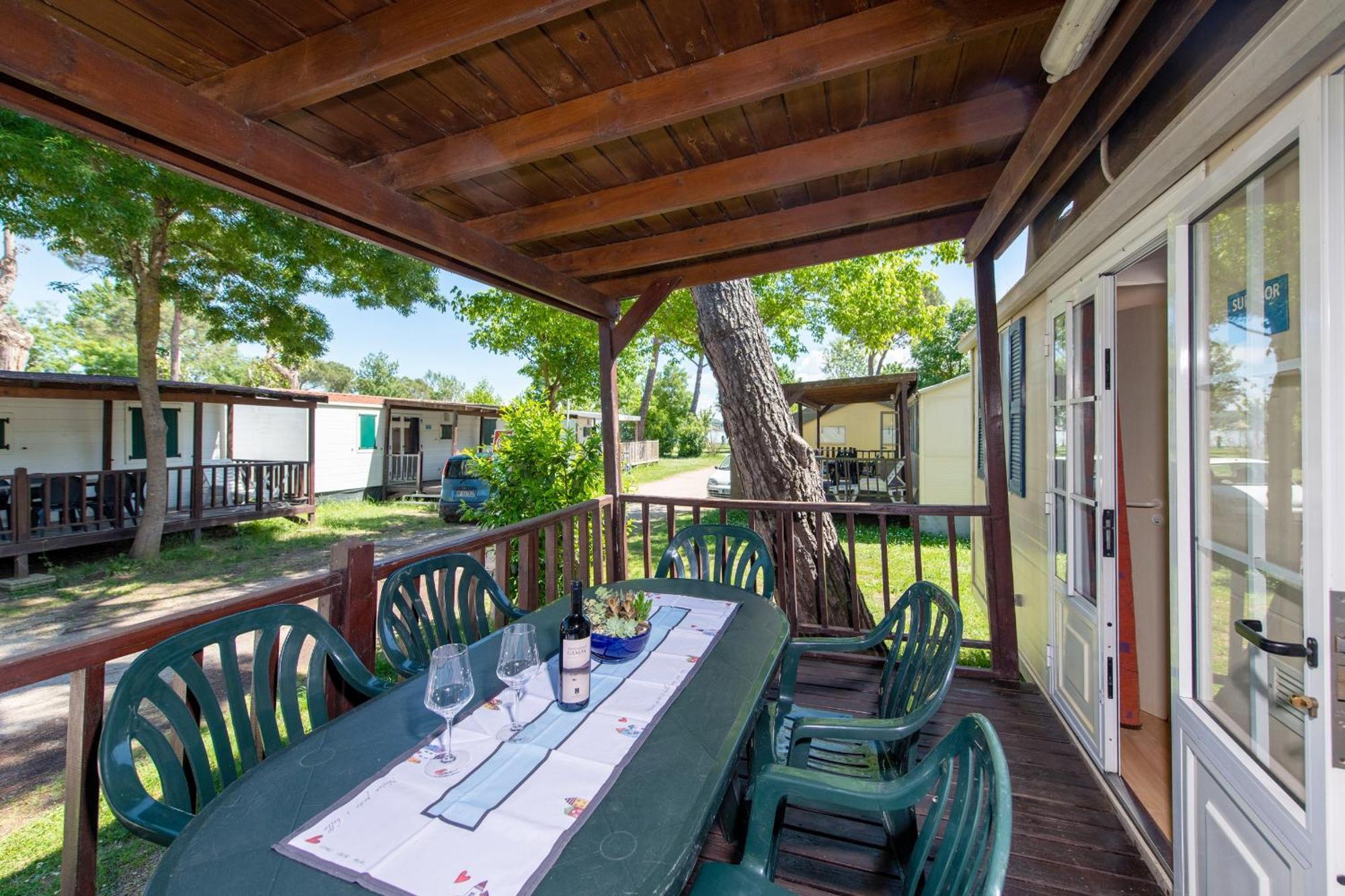 Camping Village Punta Navaccia Tuoro sul Trasimeno Exterior foto