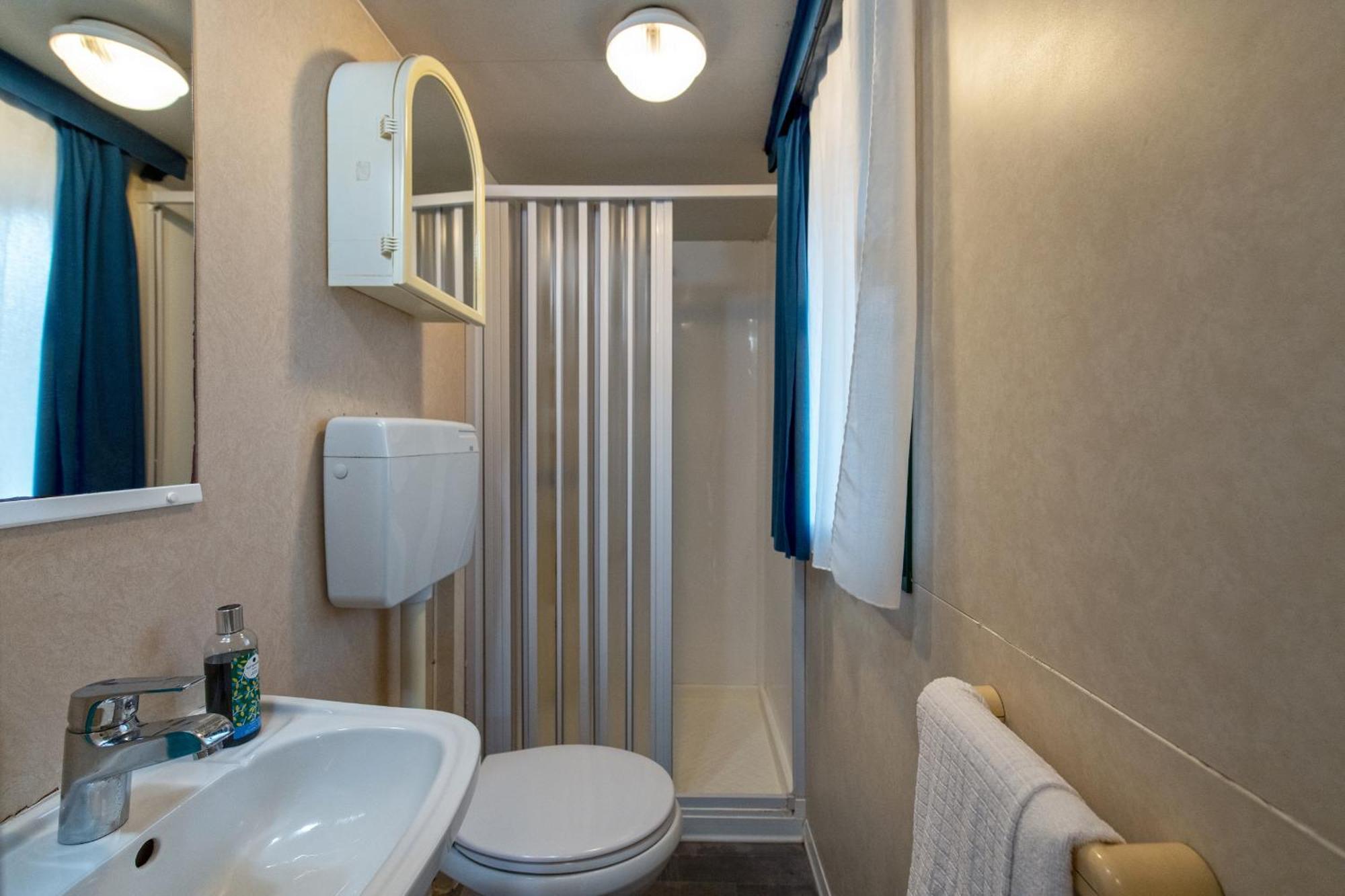 Camping Village Punta Navaccia Tuoro sul Trasimeno Exterior foto
